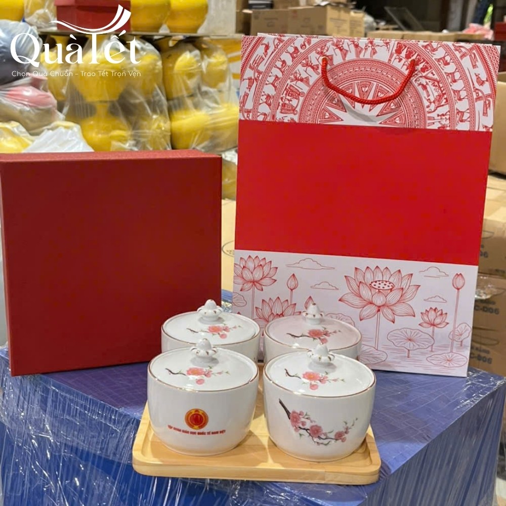 Bộ hũ đựng mứt quà tặng Tết