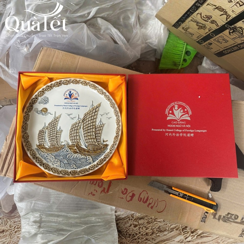 Đĩa biểu trưng quà tặng