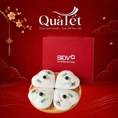 Khay Mứt Tết Dáng Trái Tim Vẽ Sen Cao Cấp Kèm Đế Gỗ Tròn QT-KM05