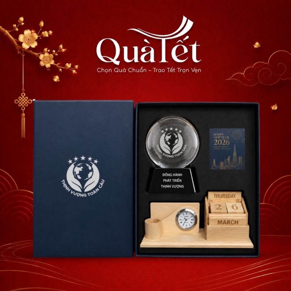 Giftset quà tặng Cát Vận Khai Xuân kỷ niệm chương cầu pha lê và lịch gỗ để bàn in logo QT-GS10