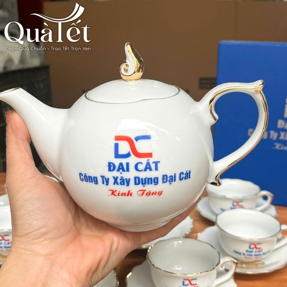 Bộ ấm chén dáng bưởi lửa họa tiết Thuận Buồm Xuôi Gió vẽ vàng quà tặng Tết QT-AC07 - Ảnh 6
