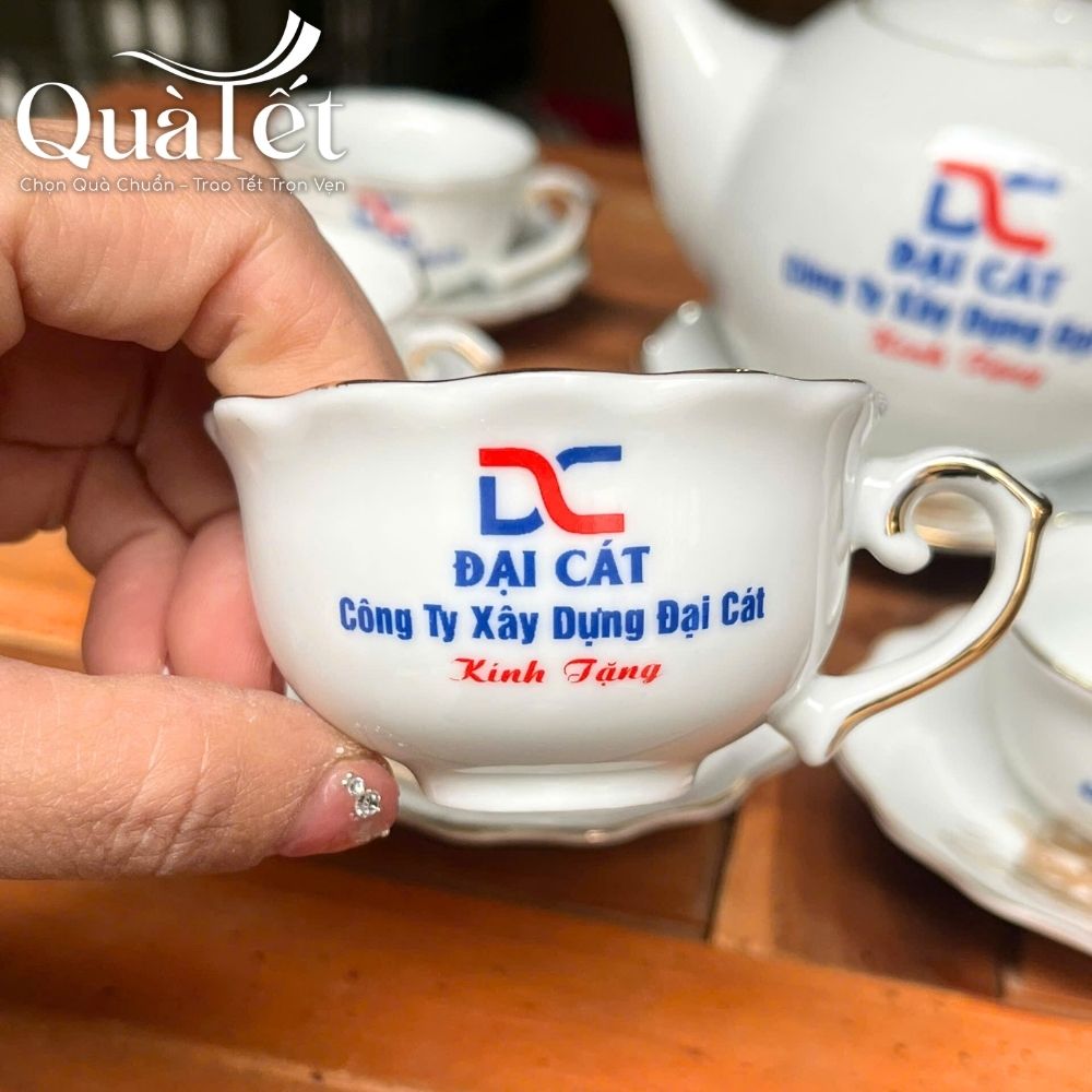 Bộ ấm chén dáng bưởi lửa họa tiết Thuận Buồm Xuôi Gió vẽ vàng quà tặng Tết QT-AC07 - Ảnh 7