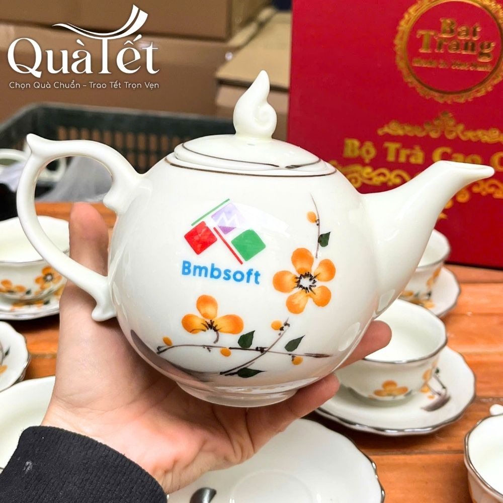 Bộ ấm chén trà in logo dáng bưởi lửa vẽ hoa mai vàng quà tặng Tết QT-AC06 - Ảnh 7