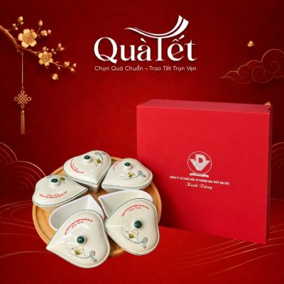 Set 5 hũ mứt sứ Tết quà tặng dáng tim họa tiết hoa sen vẽ tay QT-KM11